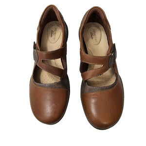 Clarks Collection Womens Sz 7.5 Mary Jane Roseville Brown Leather Comfort Flats